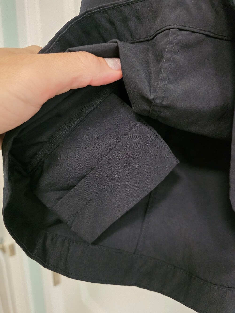 ATHLETA Performance poplin Popover Button Down Top XL - Picture 7 of 7